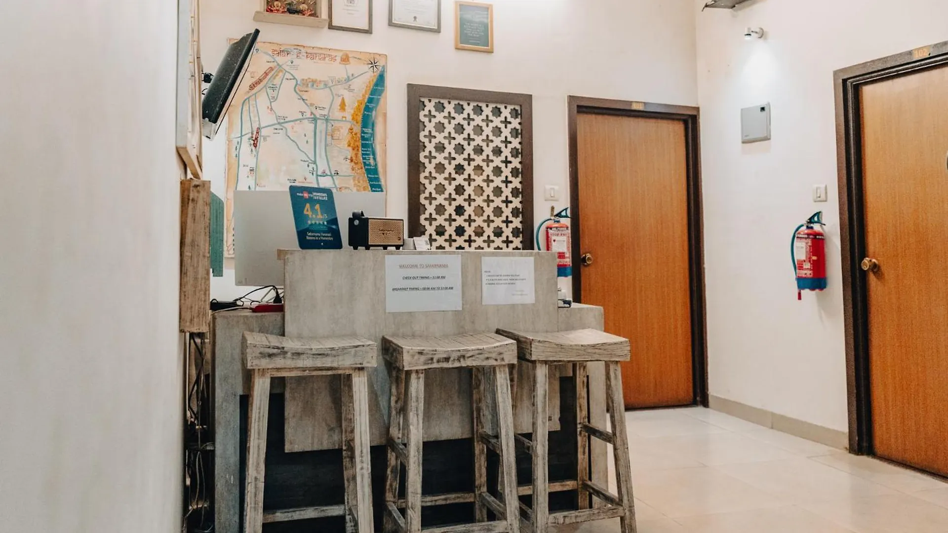 Bed & Breakfast Safarnama Varanasi - A Boutique B&B